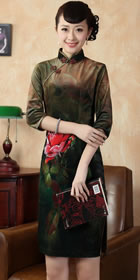 Elbow-sleeve Short-length Spray Painting Velvet Cheongsam (RM)