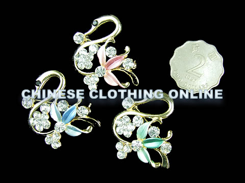 Rhinestone Floral Brooch